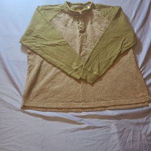 Cabelas Green and Gray pullover long sleeve shirt